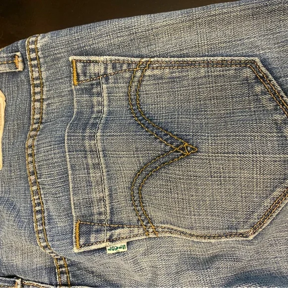 Levi's Vintage Straight 539 Light Blue Straight Jeans